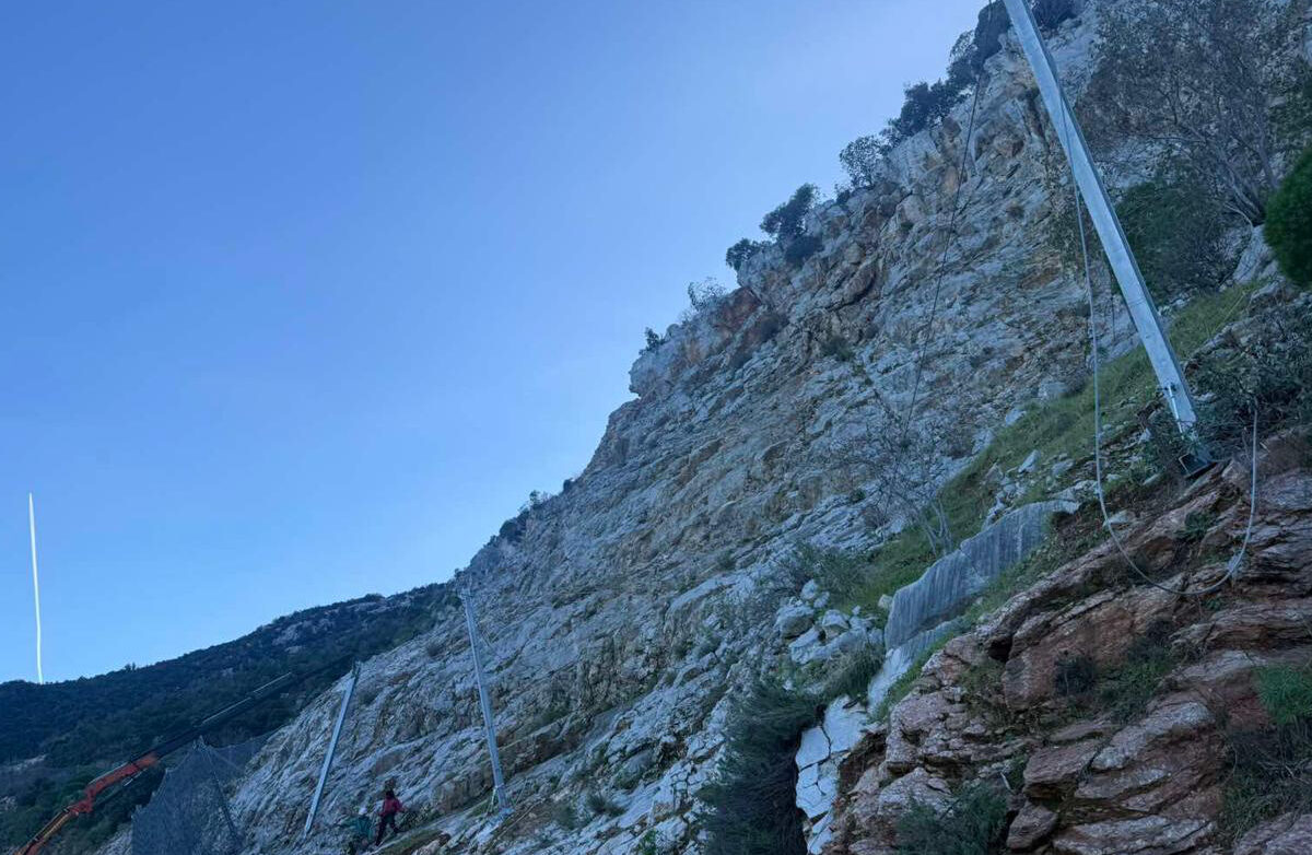 Περιφέρεια Πελοποννήσου: Ολοκληρώθηκαν οι εργασίες ανάσχεσης καταπτώσεων στην επαρχιακή οδό «Επίδαυρος-Μέθανα»