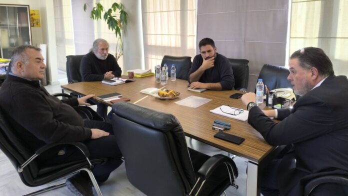 Συνάντηση δημάρχου Χαϊδαρίου με τον Αντιπεριφερειάρχη Οικολογίας