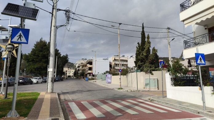 «Έξυπνες» διαβάσεις σε 8 σχολεία της Πετρούπολης