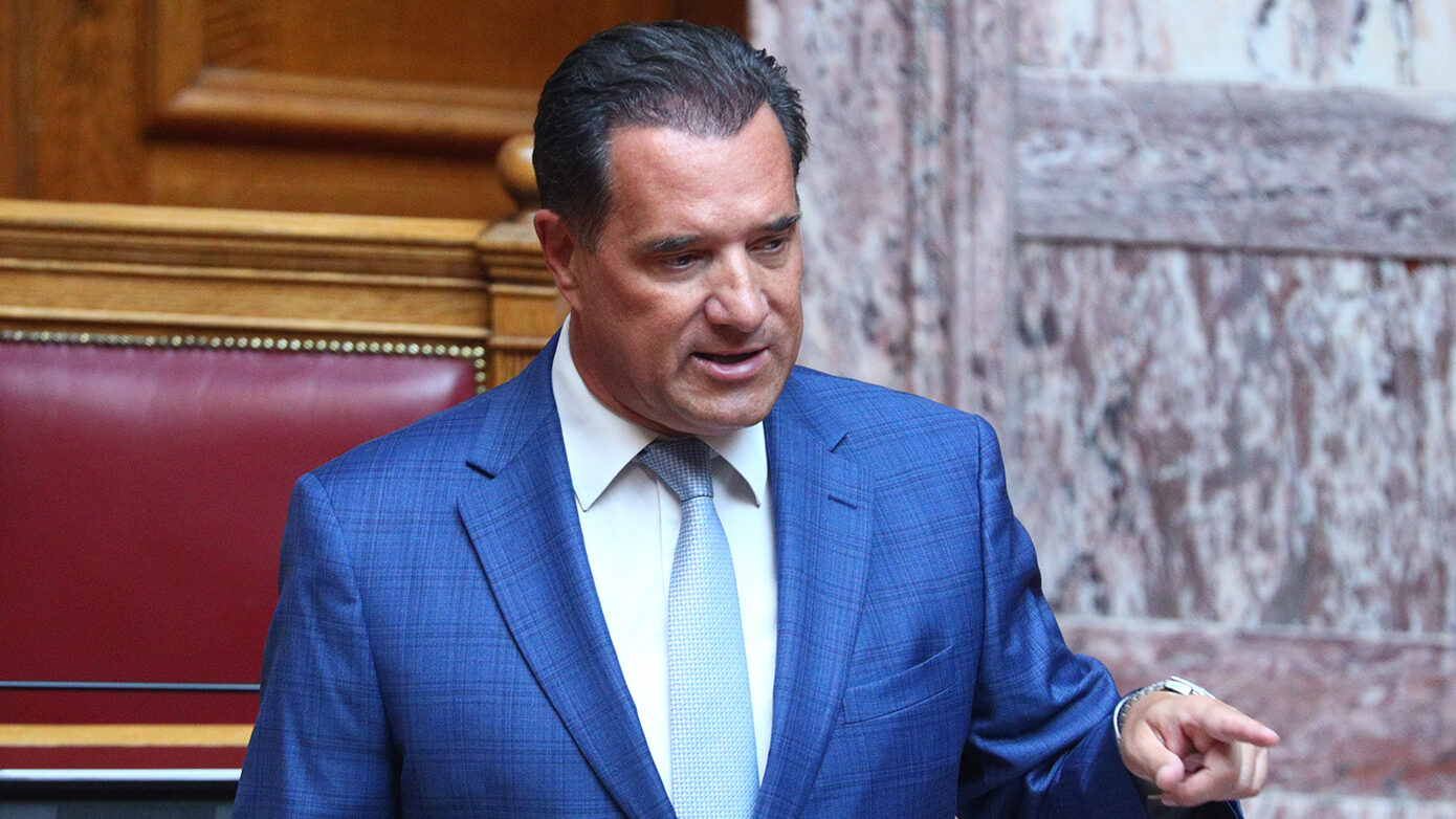 Γεωργιάδης για τη φονική πυρκαγιά στο εργοστάσιο Βιολάντα στα Τρίκαλα: Με αναπνευστικά προβλήματα οι έξι τραυματίες