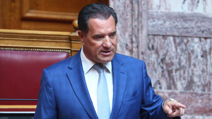 Γεωργιάδης για τη φονική πυρκαγιά στο εργοστάσιο Βιολάντα στα Τρίκαλα: Με αναπνευστικά προβλήματα οι έξι τραυματίες