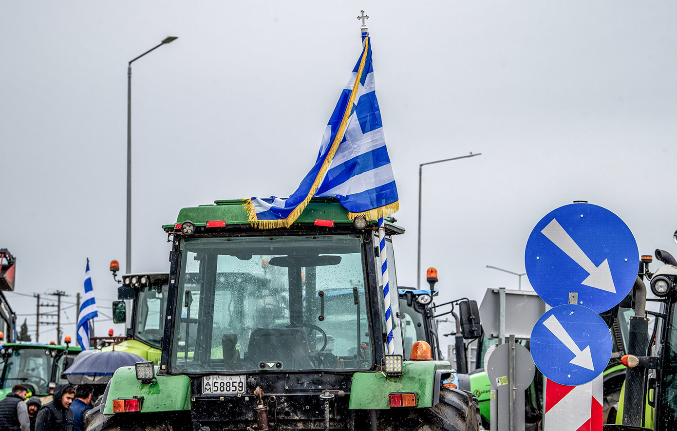 Οι αγρότες σε «ετοιμότητα» – Καθορίζουν τις επόμενες κινήσεις τους μετά την ανάλυση των κυβερνητικών μέτρων