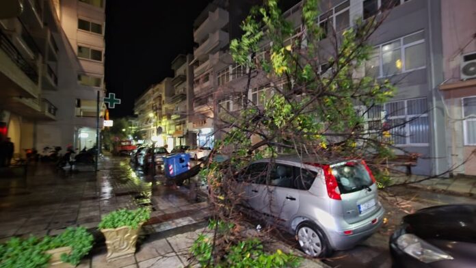 Κακοκαιρία στην Αλεξανδρούπολη: Ζημιές σε 68 επιχειρήσεις και 150 σπίτια