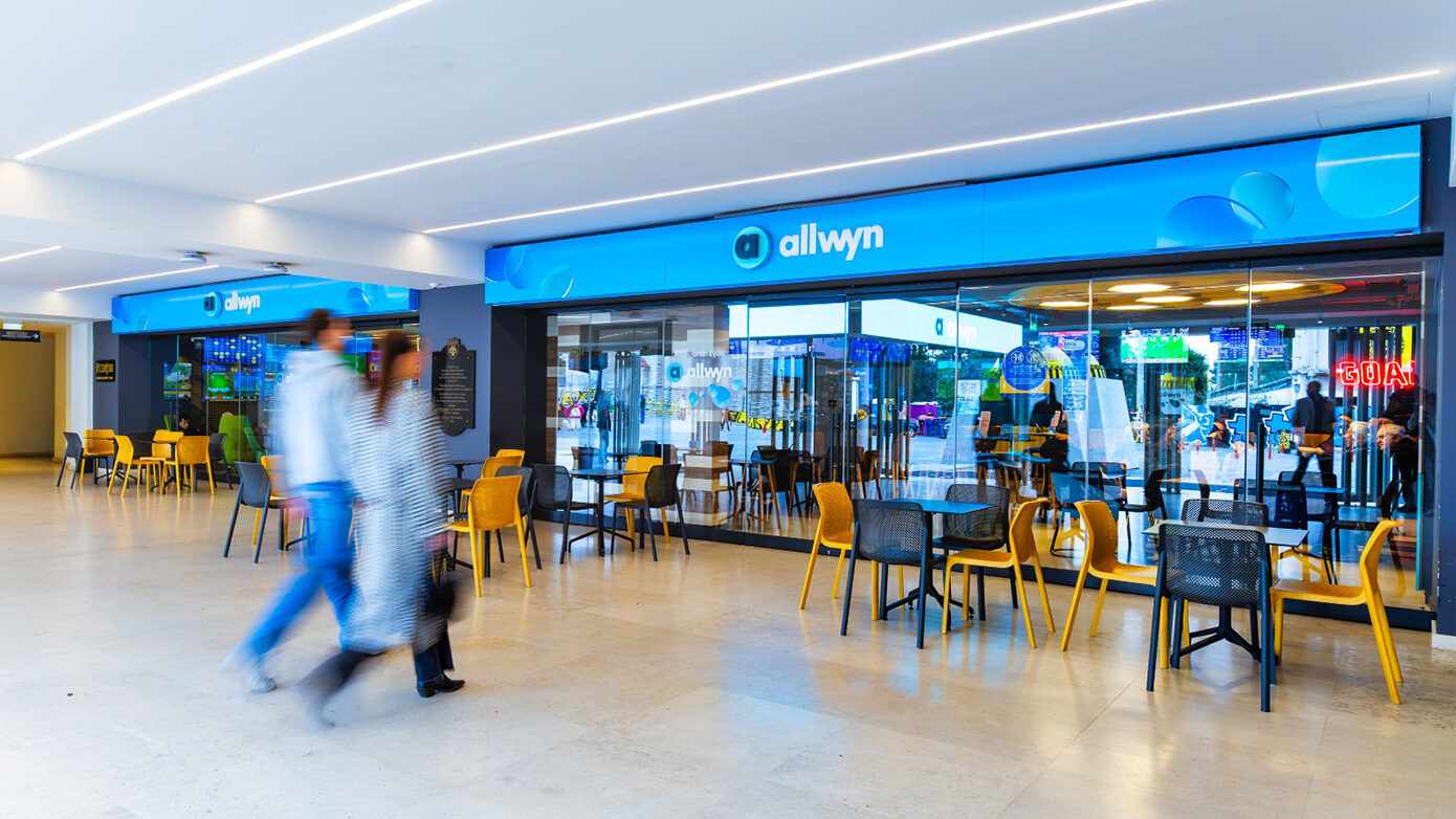 Η νέα εποχή της Allwyn ανατέλλει για το δίκτυο καταστημάτων ΟΠΑΠ