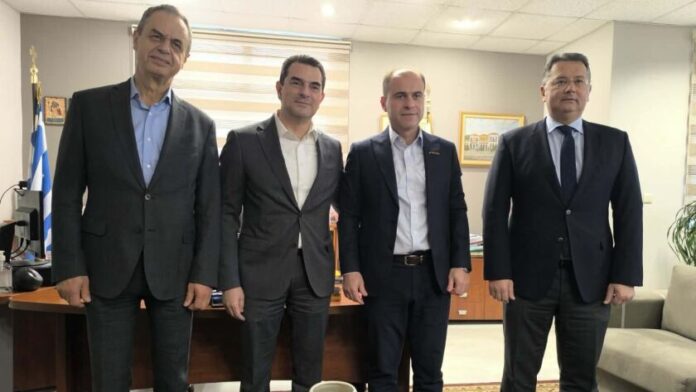 Ο Βουλευτής Κ. Σκρέκας επισκέπτεται το Δημαρχείο Άρτας