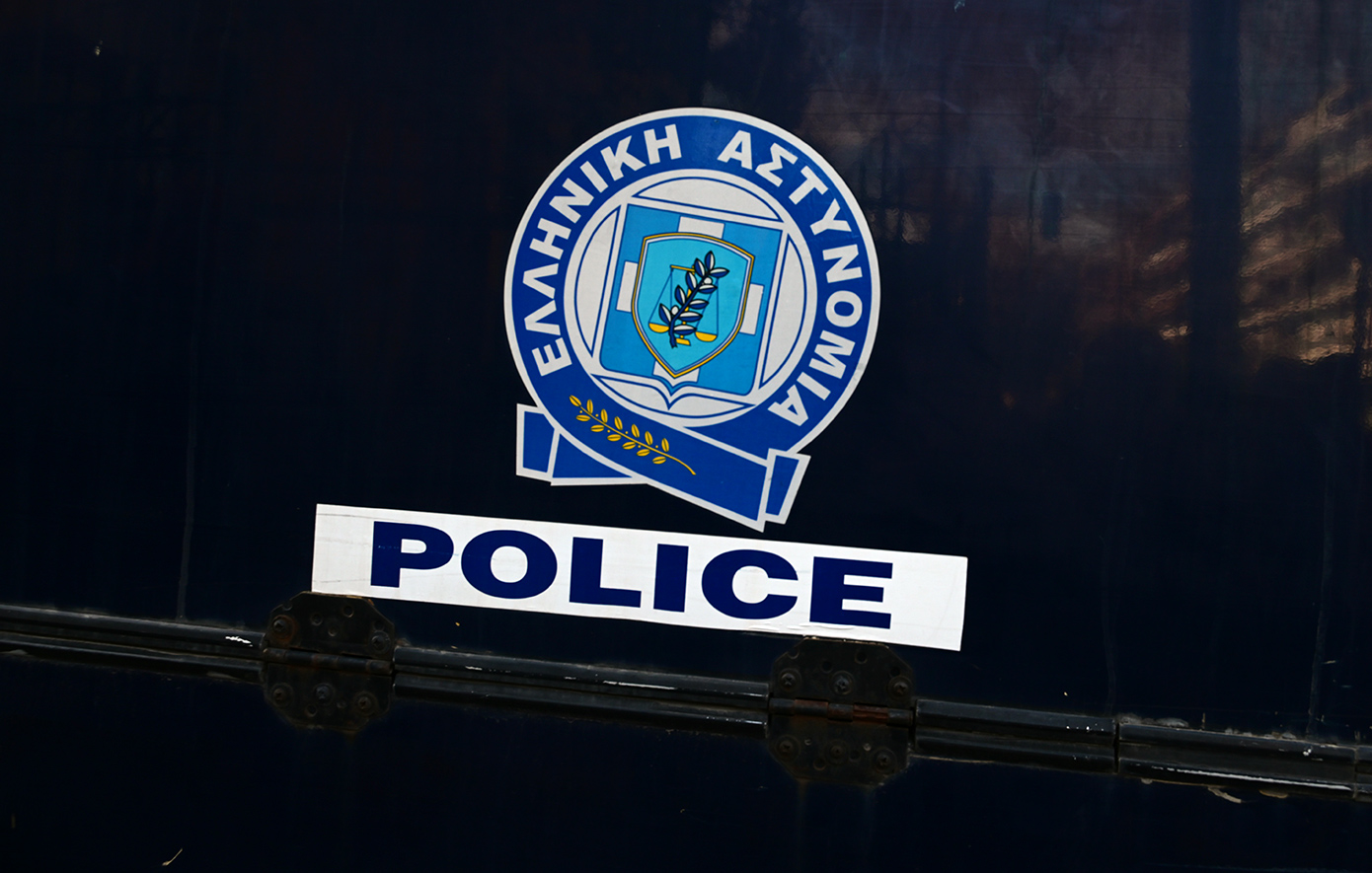 ΕΛΑΣ: Ταχύτητα, κράνος και αλκοόλ πρωταγωνιστούν στις παραβάσεις του Δεκεμβρίου στην Αττική – Αιτίες των δυστυχημάτων