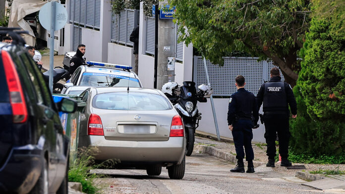 Φυλακίστηκε ο πατροκτόνος της Γλυφάδας – Απολογήθηκε χωρίς νομική υποστήριξη