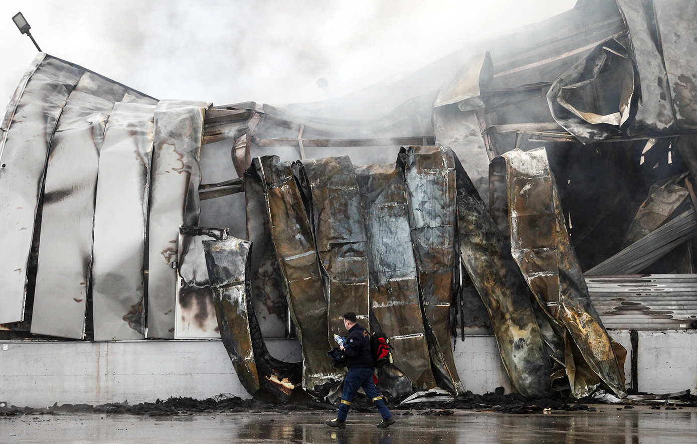 Συγκλονίζει συγγενής θύματος της θανατηφόρας έκρηξης στη «Βιολάντα» – «Η οικογένεια περνά έναν Γολγοθά»