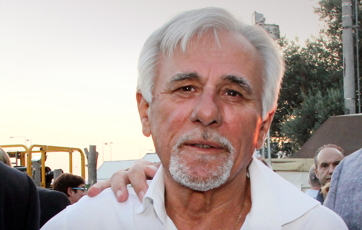 Η συγκλονιστική ανάρτηση της κόρης του Σπύρου Καρατζαφέρη: «Έφυγες γαλήνια στην αγκαλιά μου, καλή αντάμωση ήρωά μου»