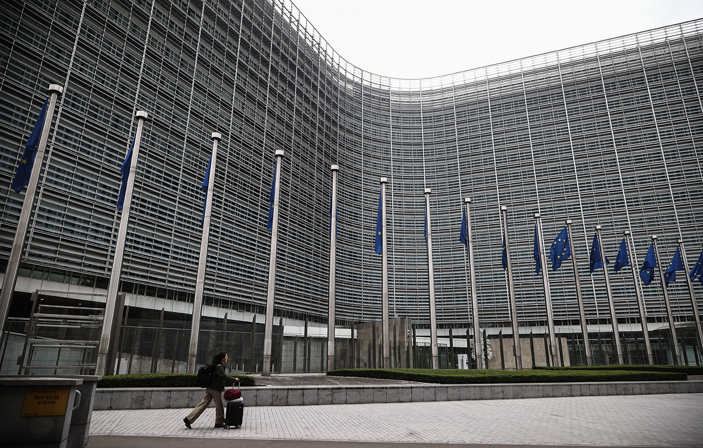 Κομισιόν προς Τσιόδρα: Θα αυξήσουμε δραστικά τους πόρους για ενεργειακές διασυνδέσεις, μειώνοντας τις τιμές ενέργειας