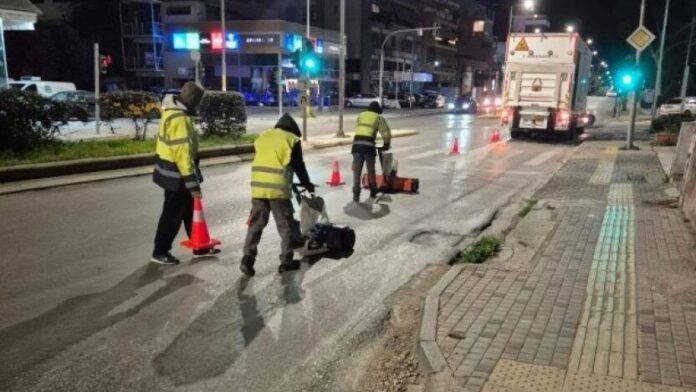 Περιφέρεια Αττικής εργασίες βελτίωσης στο οδικό δίκτυο του Δήμου Παλαιού Φαλήρου