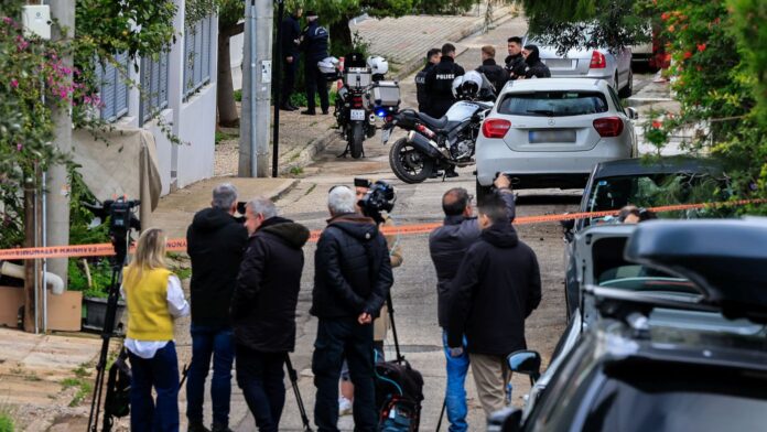 «Δολοφόνησα τη μητέρα μου, δολοφόνησα και τον πατέρα μου – Θα εξοντώσω και τα αδέλφια μου αν με απελευθερώσετε ξανά»