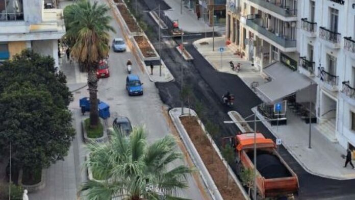 Άρχισε η αναμόρφωση της Λεωφόρου Ελ. Βενιζέλου στη Χαλκίδα