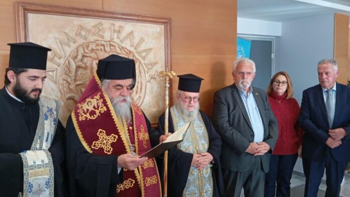 Σε κλίμα ενότητας η κοπή πρωτοχρονιάτικης πίτας του Δήμου Ήλιδας