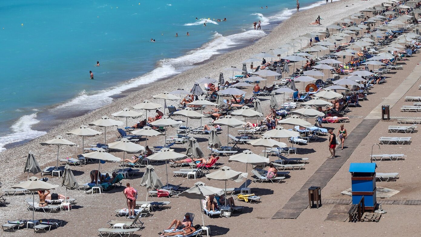 Ξεκίνησε η λειτουργία της πλατφόρμας για αιτήσεις παραχώρησης ακτών σε επιχειρήσεις