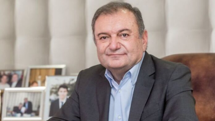 Ιγ. Καϊτεζίδης: «Ανακυκλώστε το χριστουγεννιάτικο δέντρο καλώντας στο 15195»