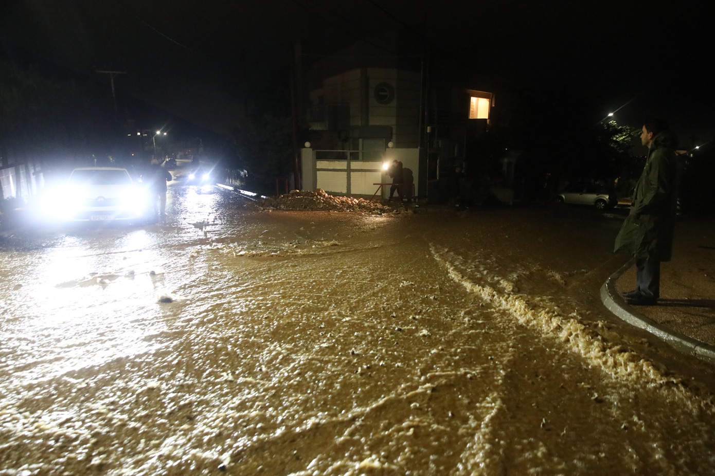 Ποιοι δρόμοι είναι ακόμα κλειστοί στην Αττική μετά την έντονη κακοκαιρία