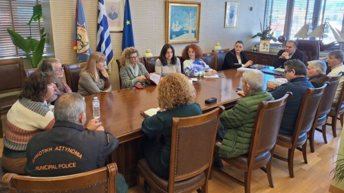 Σύσκεψη Δημάρχου Καλαμάτας με τους επικεφαλής των Δημοτικών Τμημάτων