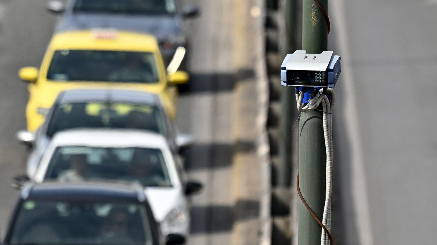 Πάνω από 40.000 παραβάσεις σε έναν μήνα κατέγραψαν οι «έξυπνες» κάμερες