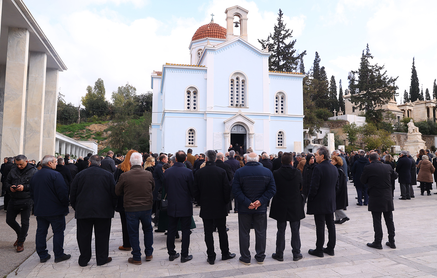 Αποχαιρετισμός στον πατριάρχη της Βιοχάλκο, Νικόλαο Στασινόπουλο