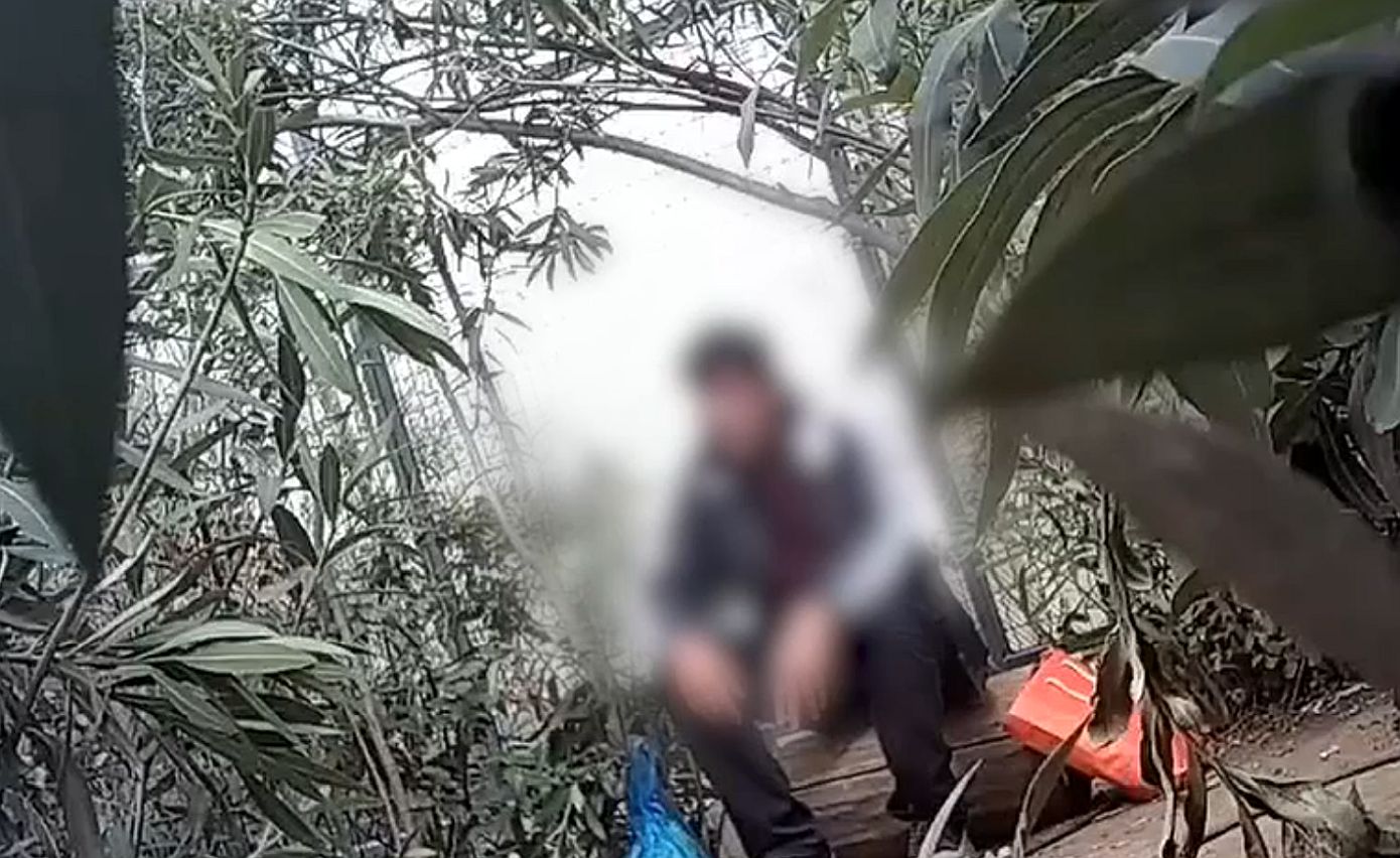 Πανεπιστημιούπολη Ζωγράφου: Εξαρθρώθηκε σπείρα διακίνησης ναρκωτικών – Βίντεο αποκαλύπτει