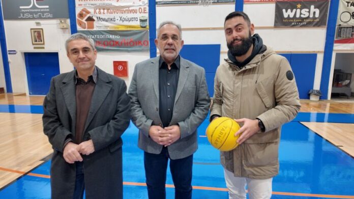 Επίσκεψη Δημάρχου στο ανανεωμένο Κλειστό Γυμναστήριο Ναυπλίου