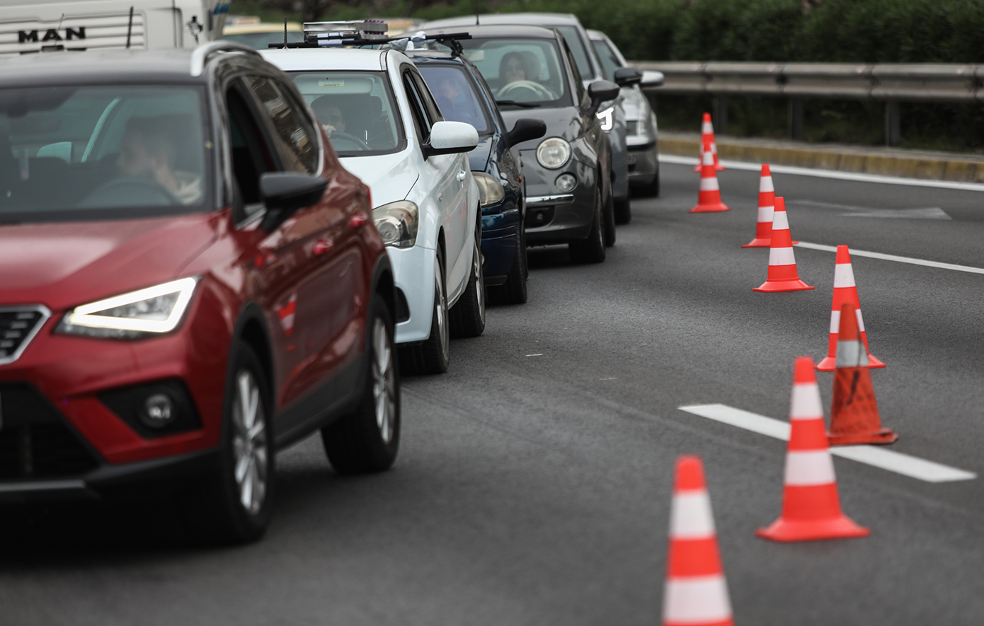 Καταργούνται οι προσωρινές κυκλοφοριακές ρυθμίσεις στην Εθνική Οδό Αθηνών-Θεσσαλονίκης στην Πιερία