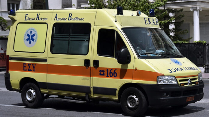 74χρονη πήγε για μανταρίνια, έπεσε και έχασε τη ζωή της – Τη βρήκε ο άντρας της