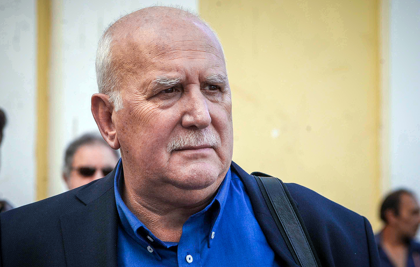 Το αντίο της ΕΣΗΕΑ στον Γιώργο Παπαδάκη – «Καθιέρωσε σχολή στην ελληνική τηλεοπτική παρουσίαση»