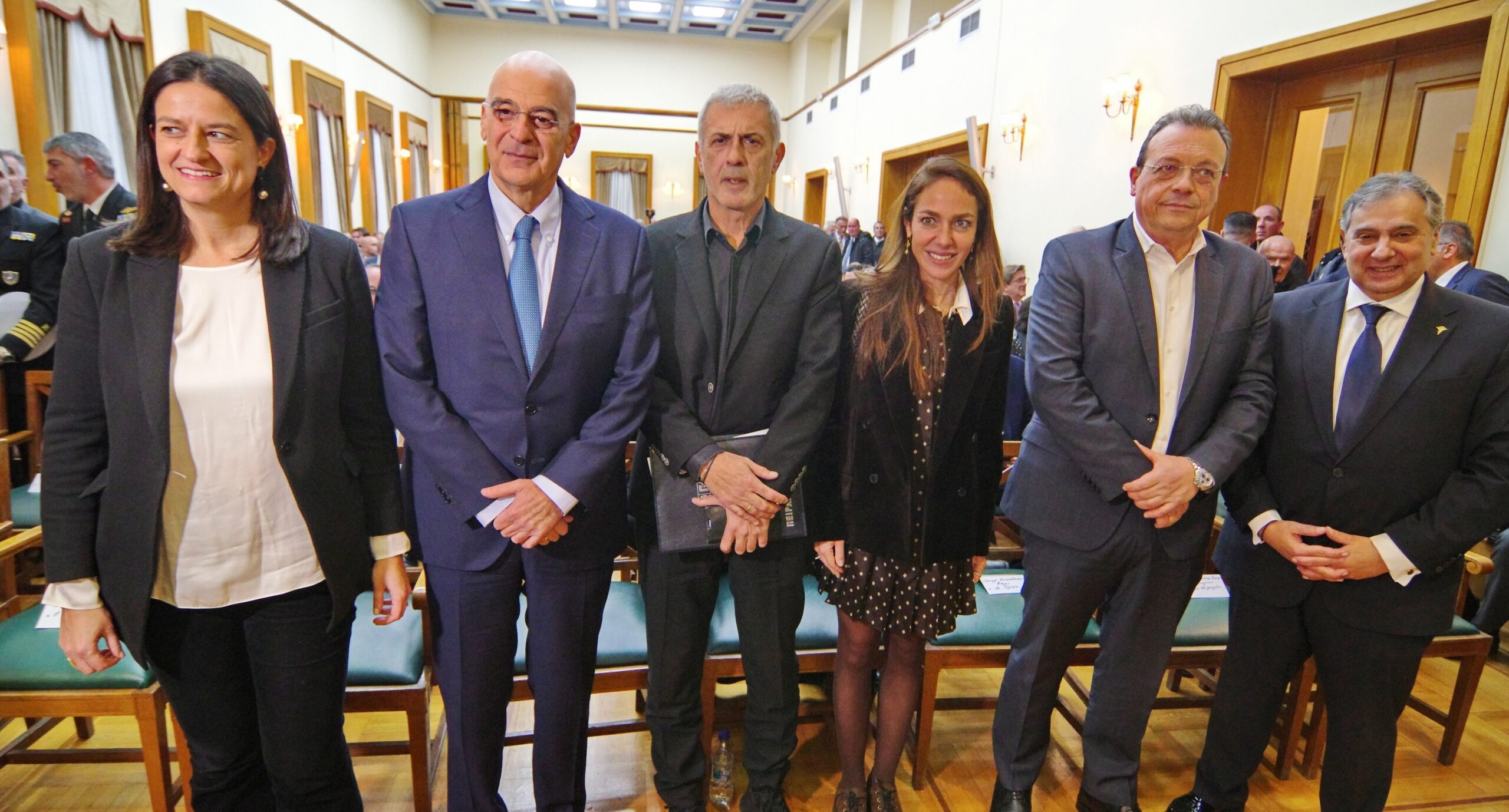 Ο Δήμαρχος Πειραιά στην εκδήλωση κοπής βασιλόπιτας του Ε.Β.Ε.Π.