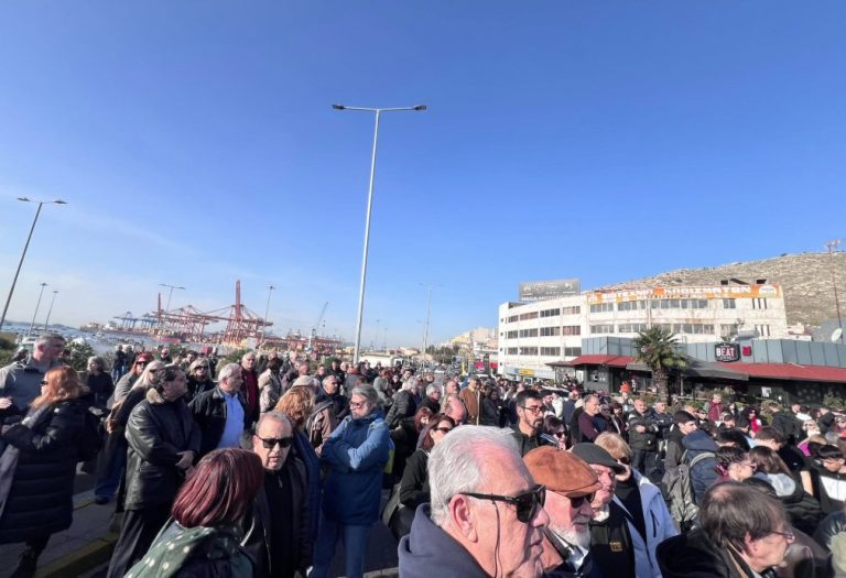 Πέραμα: Ισχυρή δράση Δήμου, κατοίκων και φορέων για την απομάκρυνση των δεξαμενών καυσίμων