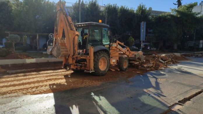 Βελτιωτικά έργα προσβασιμότητας στην πλατεία της Πετρούπολης
