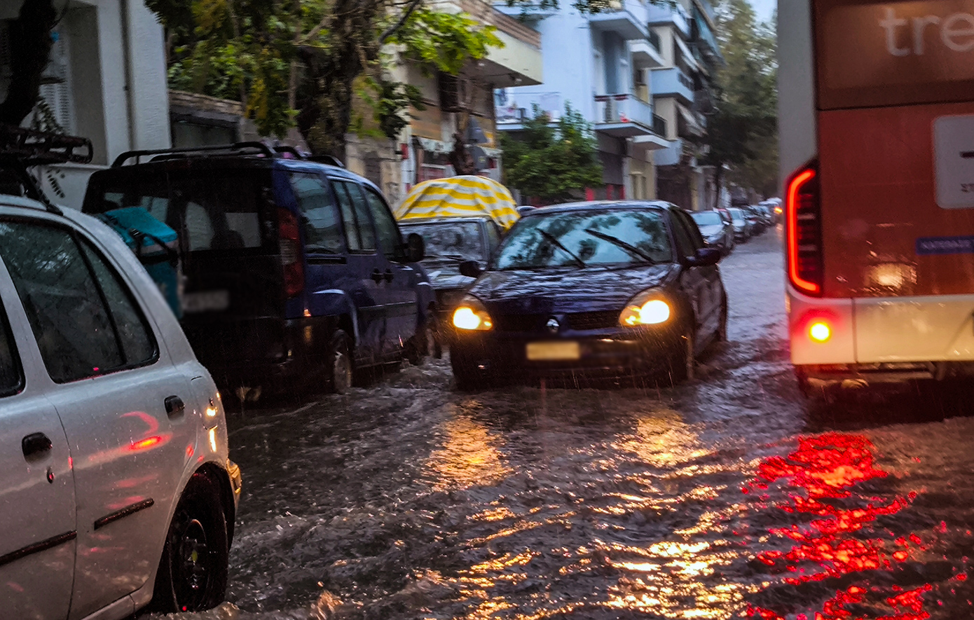 Κυκλοφοριακό χάος: Προβλήματα στον Κηφισό – Καθυστερήσεις στην καρδιά της Αθήνας