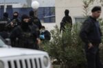 Μεγάλη αστυνομική επιχείρηση σε εξέλιξη στην Πανεπιστημιούπολη Ζωγράφου – Συλλήψεις για εμπόριο ναρκωτικών