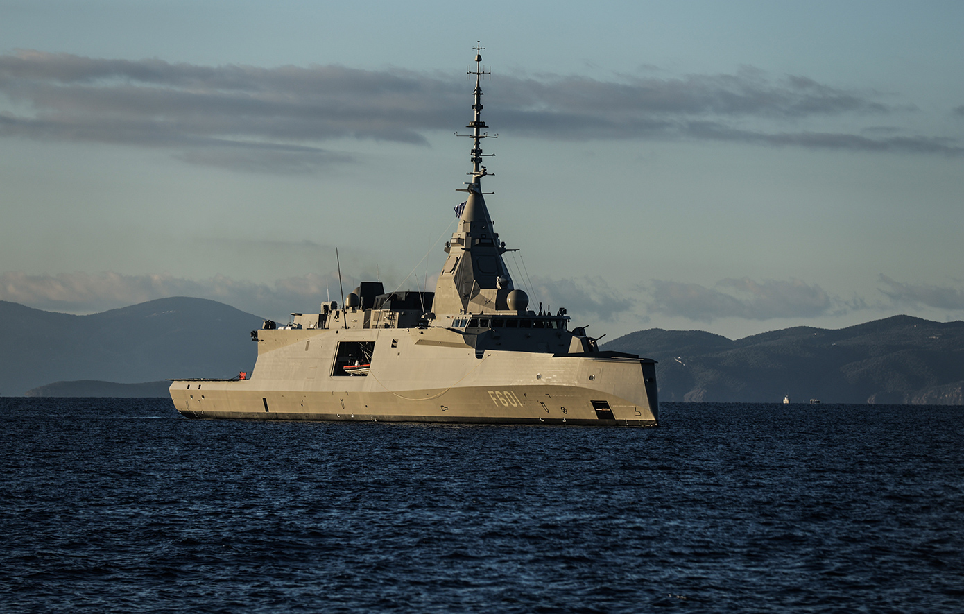 «Δάκρυα υπερηφάνειας»: Η συγκινητική στιγμή του αντιναυάρχου Σπυρίδωνα Πρεβαινά για την Belharra «Κίμων»