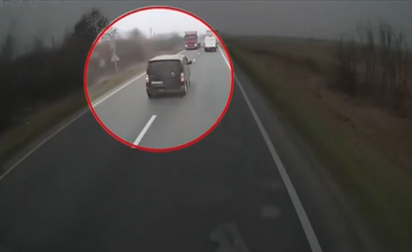 «Το τιμόνι δεν μπλόκαρε λόγω ενεργοποίησης του φλας»: Τι οδήγησε στο δυστύχημα στη Ρουμανία – Ειδικοί αναλύουν