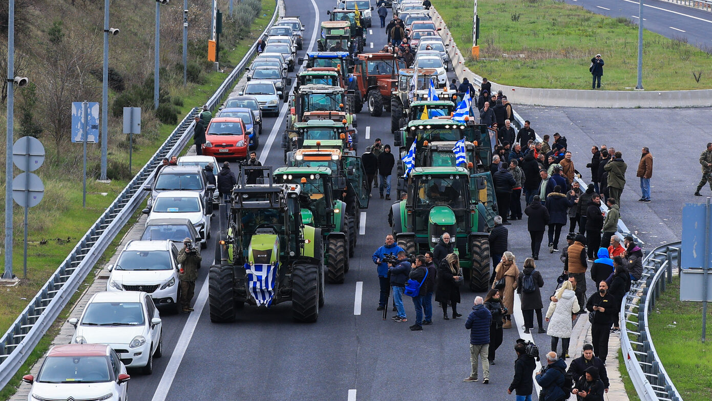 Οι 31 αγροτικοί εκπρόσωποι που θα συνομιλήσουν με τον Μητσοτάκη στο Μαξίμου – Εκτός ο Ανεστίδης