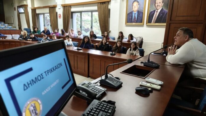 Εκπαιδευτικές επισκέψεις μαθητών στο Δημαρχείο Τρικκαίων
