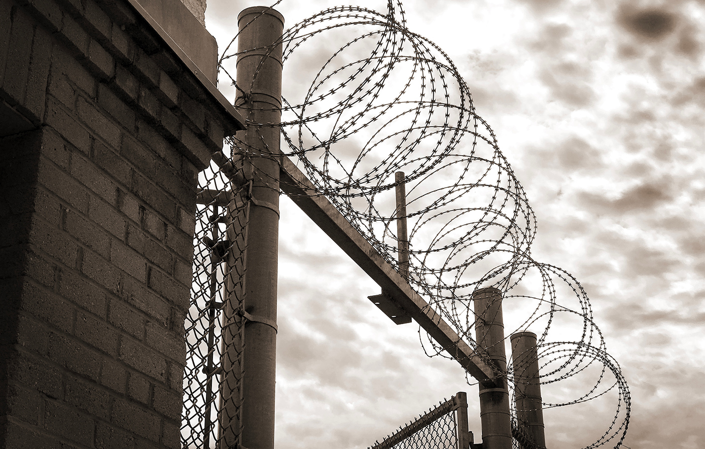 Συναγερμός στις φυλακές Κασσαβέτειας: Πυρκαγιά σε θάλαμο ανηλίκων και ύποπτα περιστατικά φυματίωσης