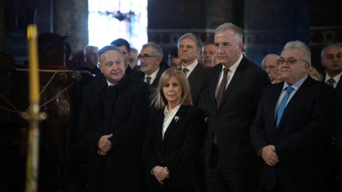 Η Περιφερειάρχης Αθηνά Αηδονά στην Πρωτοχρονιάτικη Δοξολογία της Θεσσαλονίκης