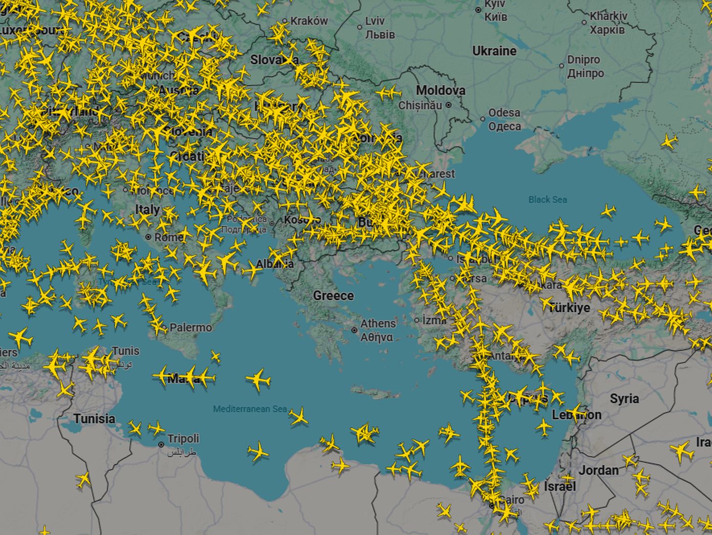 Η Υπηρεσία Πολιτικής Αεροπορίας αποκαλύπτει το blackout στα ελληνικά αεροδρόμια – Σημαντικά ζητήματα με τις συχνότητες