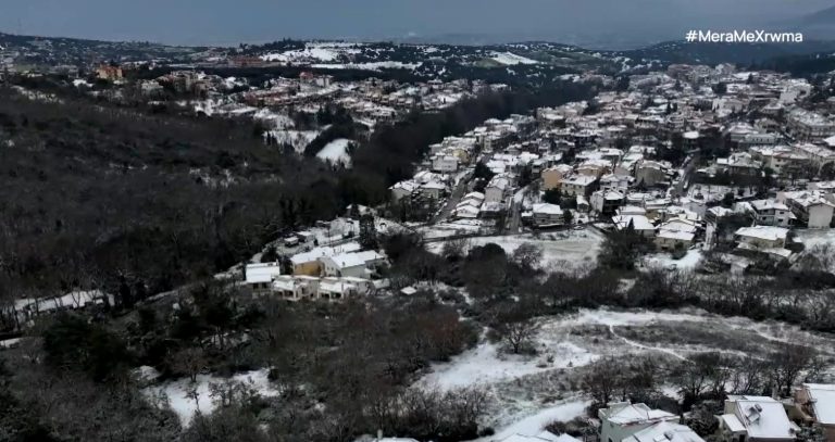 Θεσσαλονίκη: Χιονισμένα τα ορεινά – Ποια σχολεία έκλεισαν