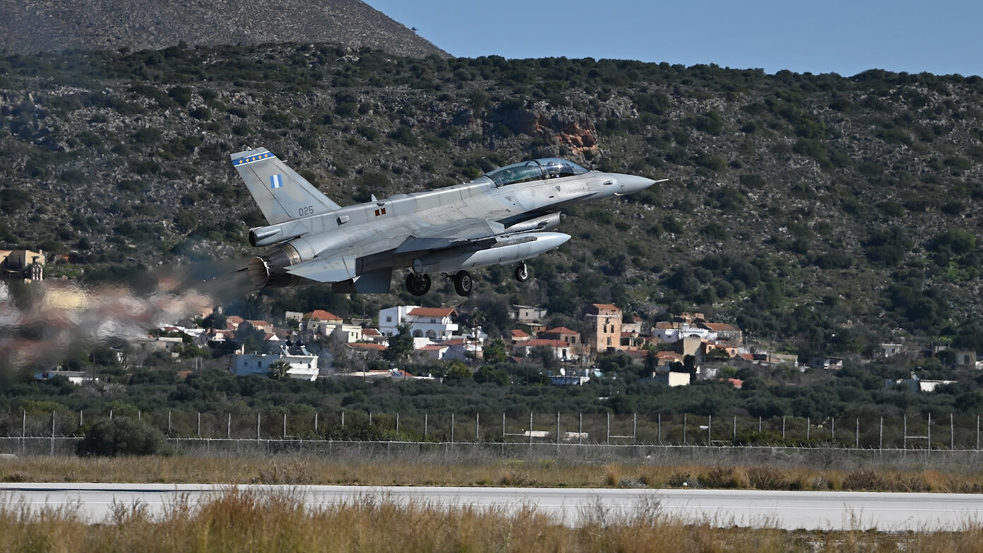 Αρχίζει η ολοκληρωτική αναβάθμιση των 38 μαχητικών F-16 Block 50: Μετά από χρόνια καθυστερήσεων, προχωρά το πολυαναμενόμενο πρόγραμμα