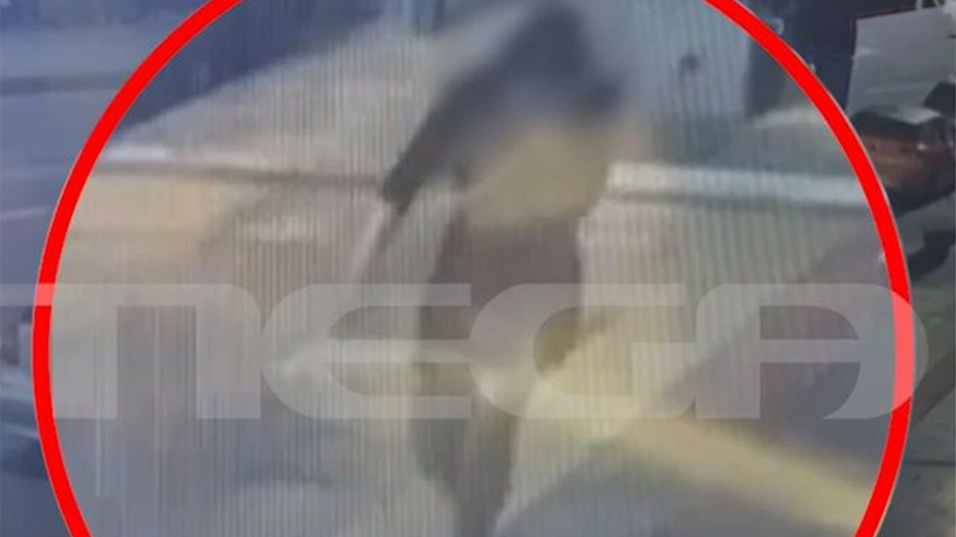 Καλλιθέα: 45χρονη καταγγέλλει επίθεση από τον σύντροφό της – Σοκαριστικό βίντεο