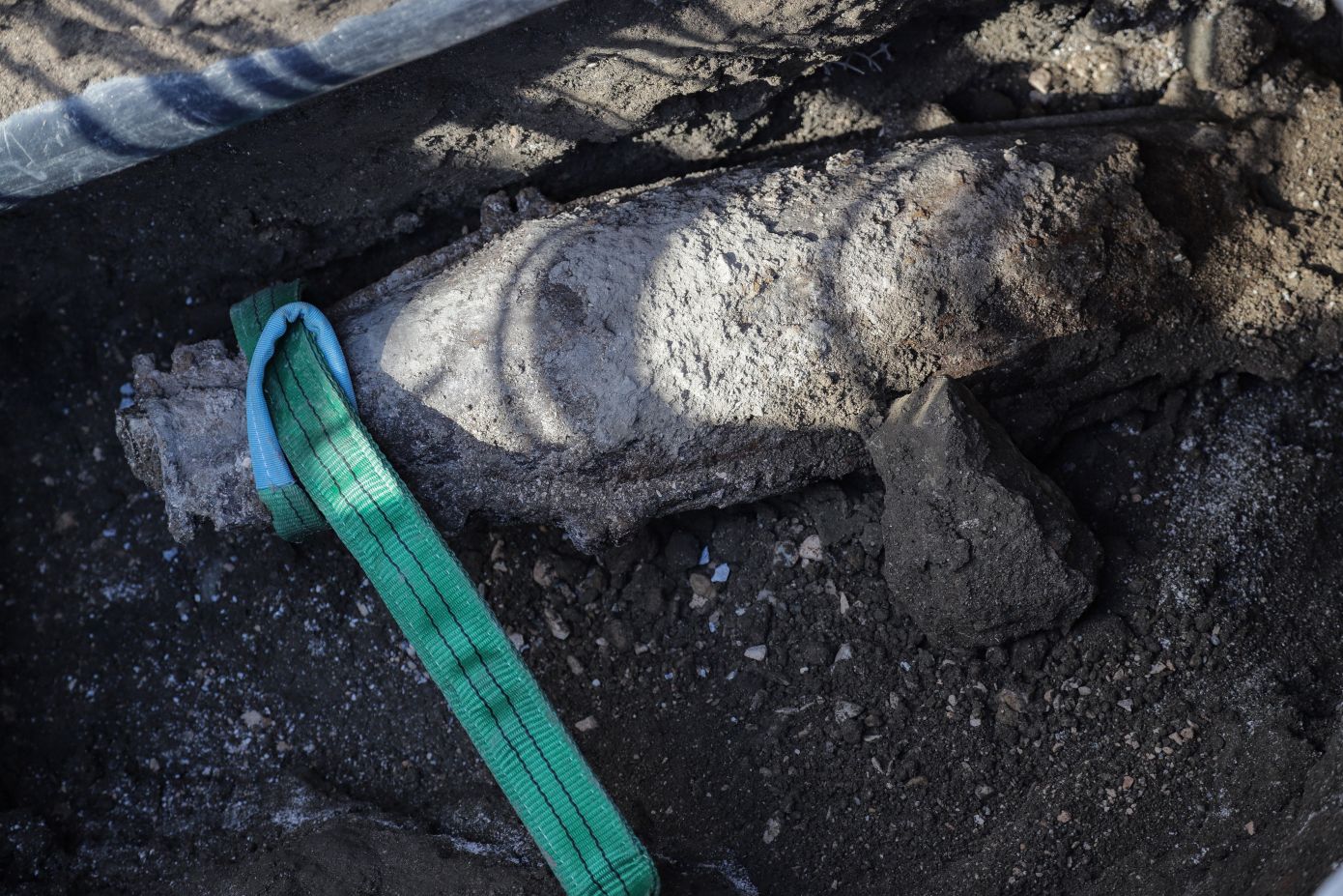 Βόμβα του Β’ Παγκοσμίου Πολέμου ανακαλύφθηκε στον βυθό του 6ου προβλήτα στο λιμάνι Θεσσαλονίκης