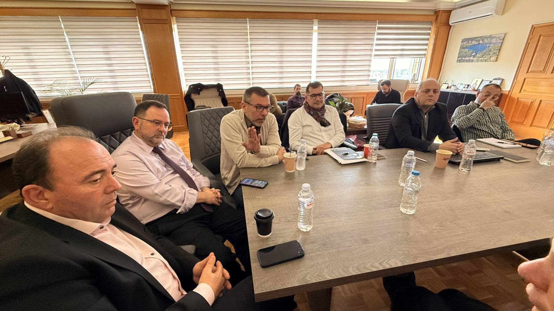 ΠΕ Ηλείας: Εργασιακή συνάντηση για την επερχόμενη αρδευτική περίοδο – Αναβαθμισμένη η στάθμη των υδάτων