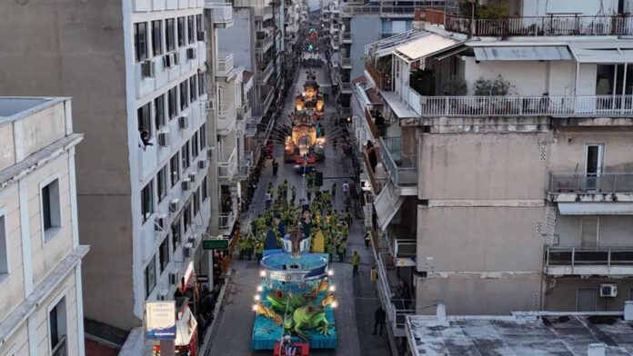Τα άρματα του Δήμου Πατρέων που θα παρελάσουν το καρναβαλικό τριήμερο – Οι δημιουργοί τους