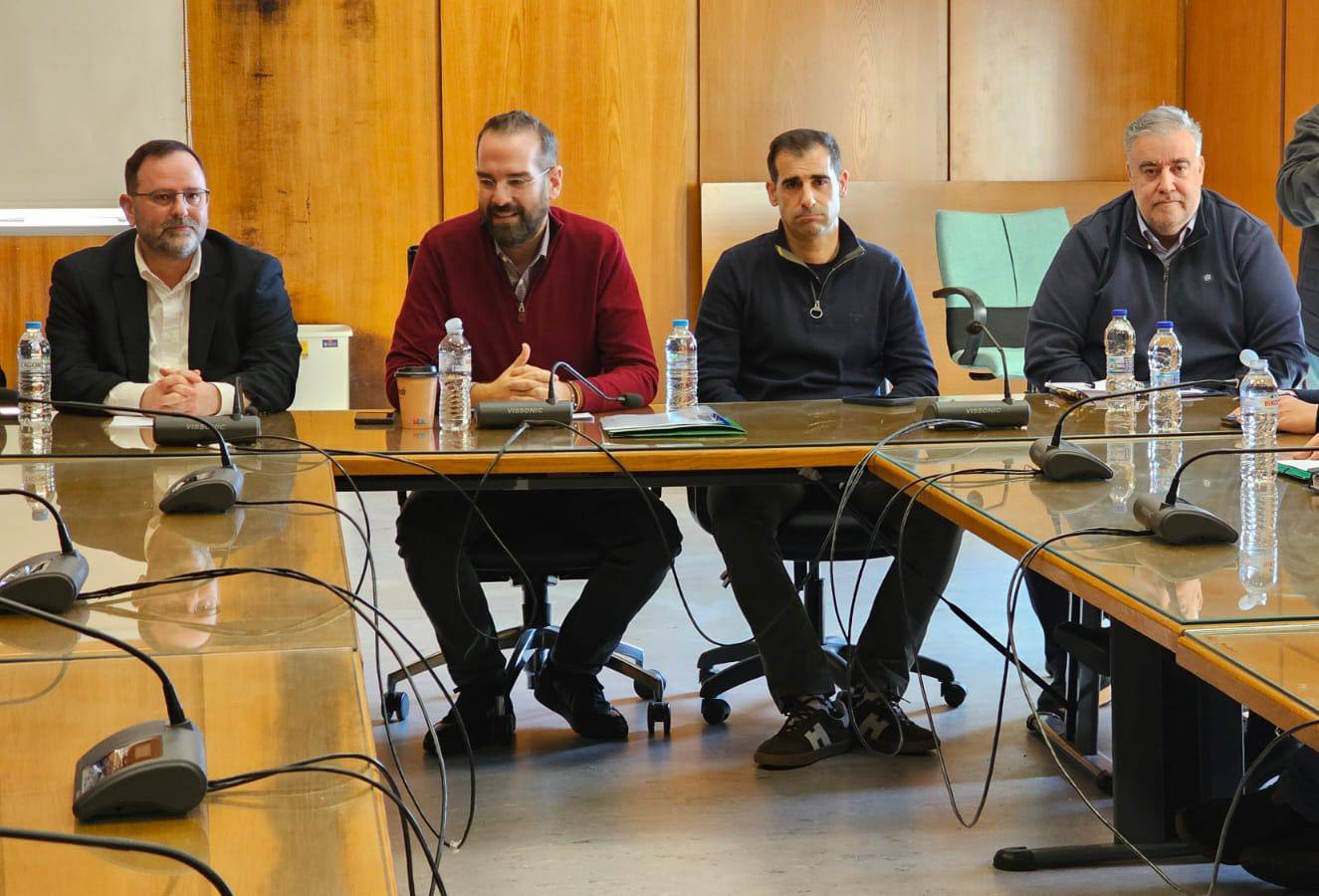 Μεγάλη σύσκεψη στην ΠΕ Ηλείας – Η ΠΔΕ επιδιώκει χρηματοδότηση για την αποκατάσταση ζημιών