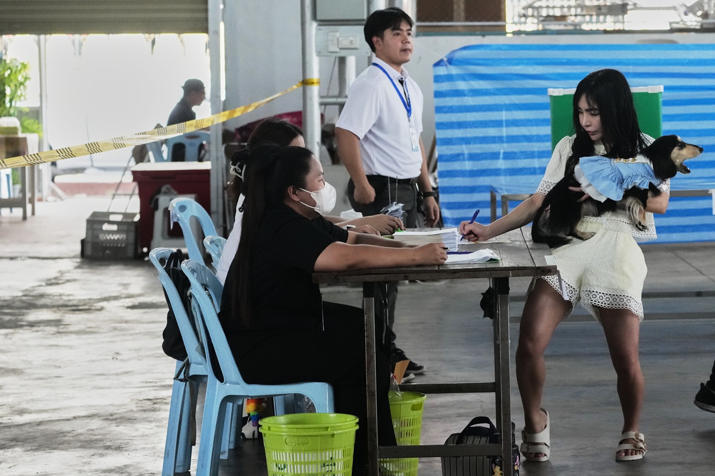 Εκλογές στην Ταϊλάνδη και δημοψήφισμα για αναθεώρηση του συντάγματος