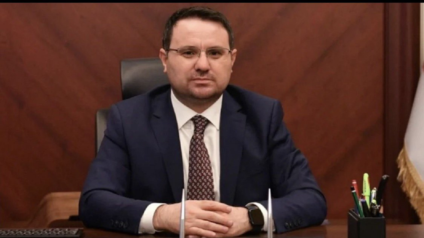 Αμείλικτος δικαστικός ή διώκτης των αντιπάλων του Ερντογάν; – Ποιος είναι ο νέος υπουργός Δικαιοσύνης της Τουρκίας, Ακίν Γκιουρλέκ